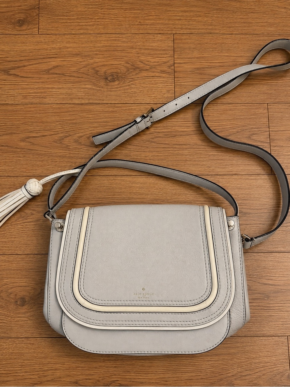 kate spade Light Gray and Cream Leather Crossbody Bag with Tassel